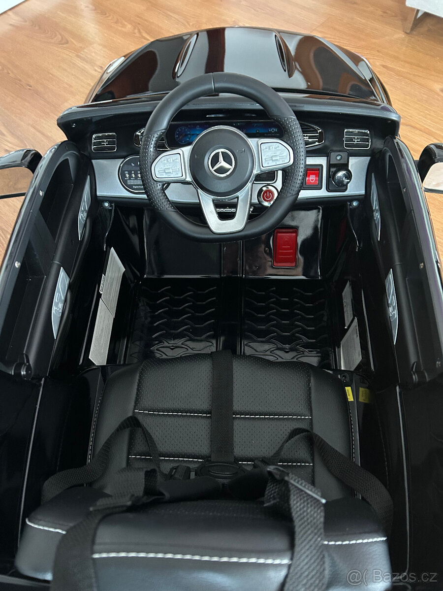 Elektrické autíčko Mercedes-Benz GLE450 lakované černé - 5