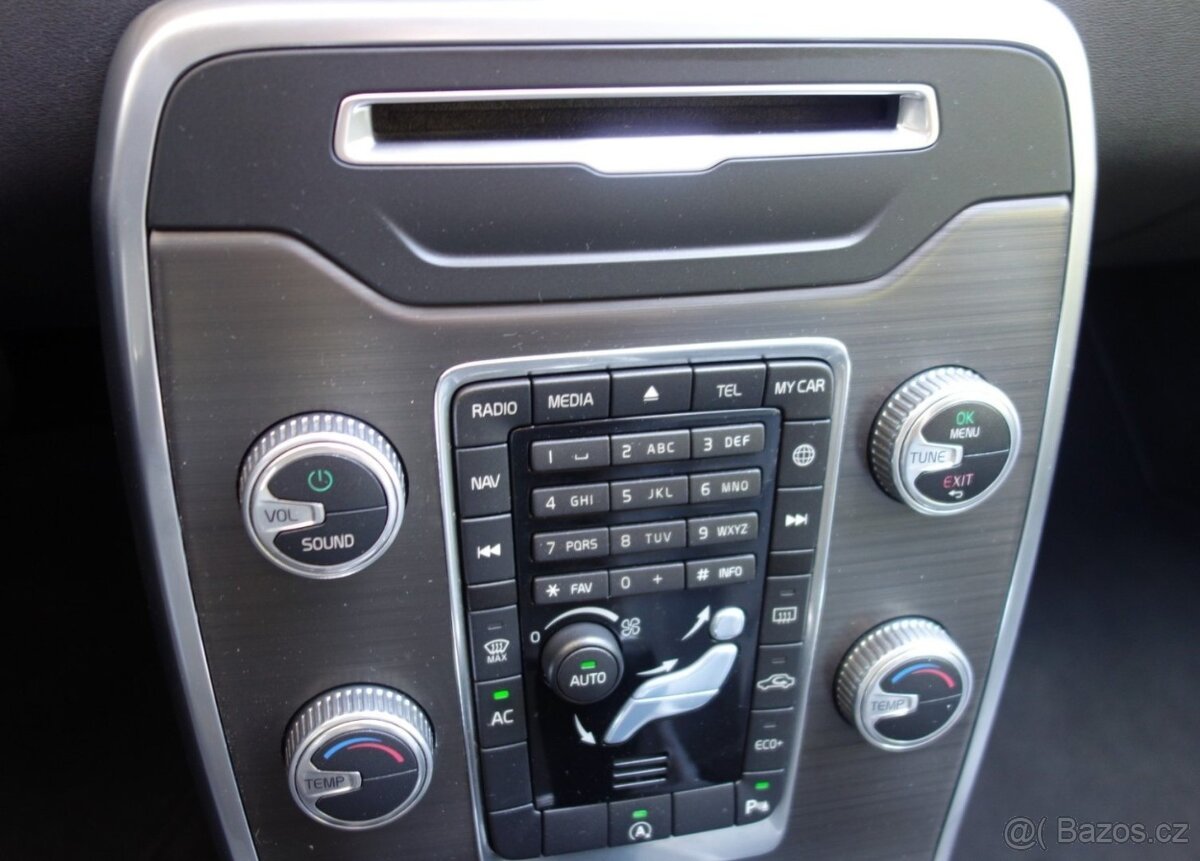 VOLVO V70 2.0D4 133kW 8A DRIVE - 5