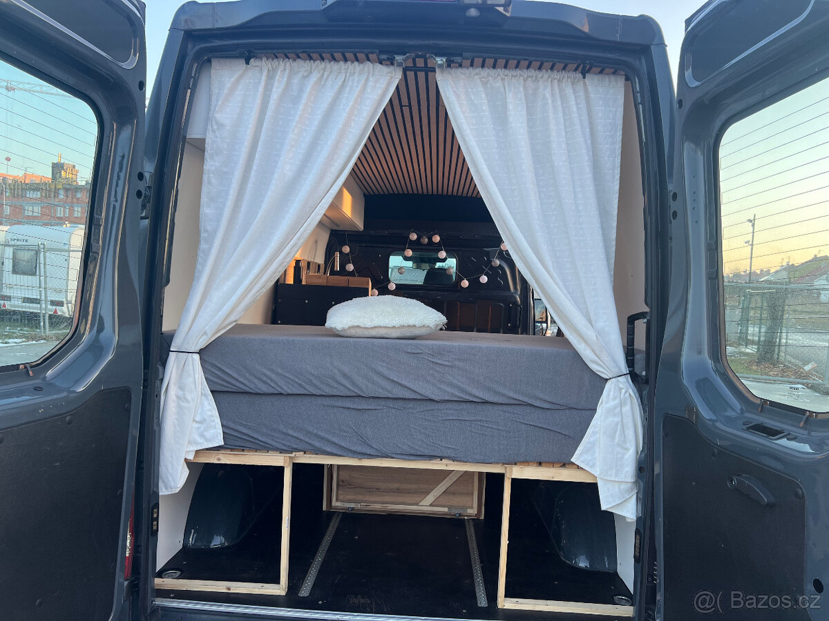 Cestovní obytná dodávka Iveco 2.3 L2H2, rok 2017 - 5