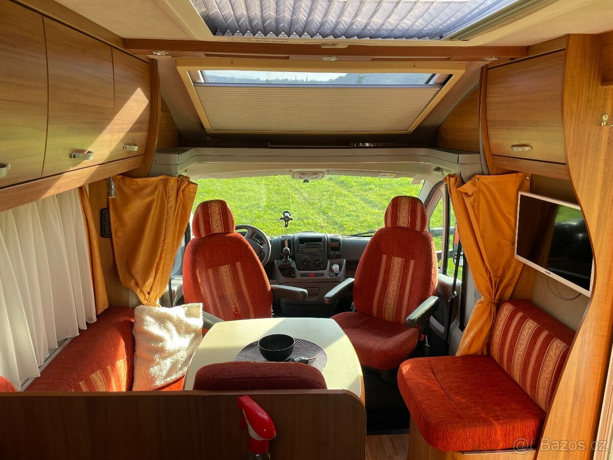 Prodám obytné auto - 5