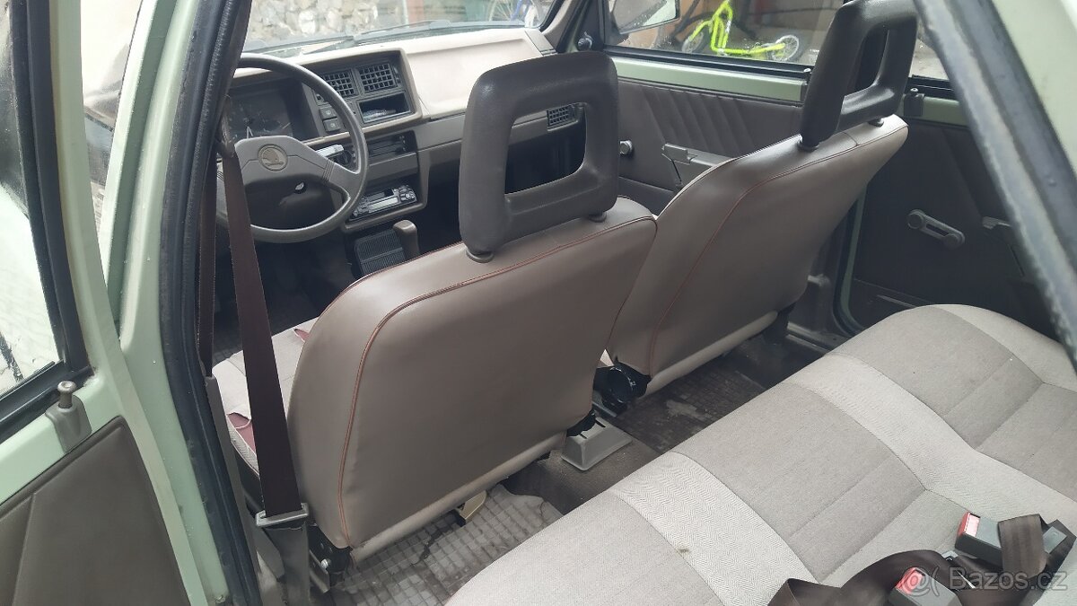 Prodám Škoda favorit 2x - 5