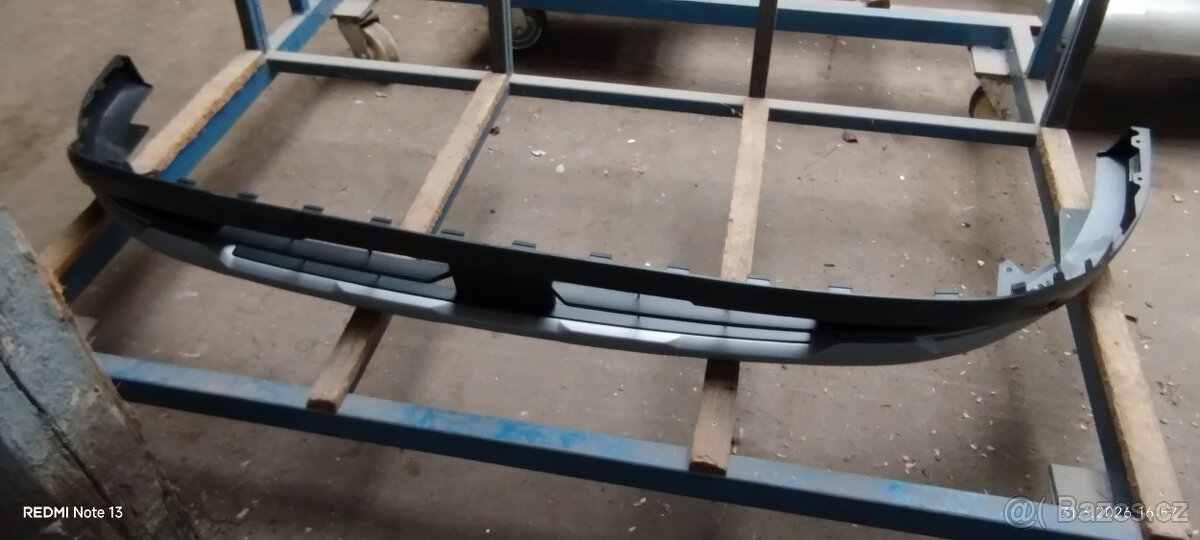 FORD CUSTOM PŘEDNÍ NARAZNÍK - 5