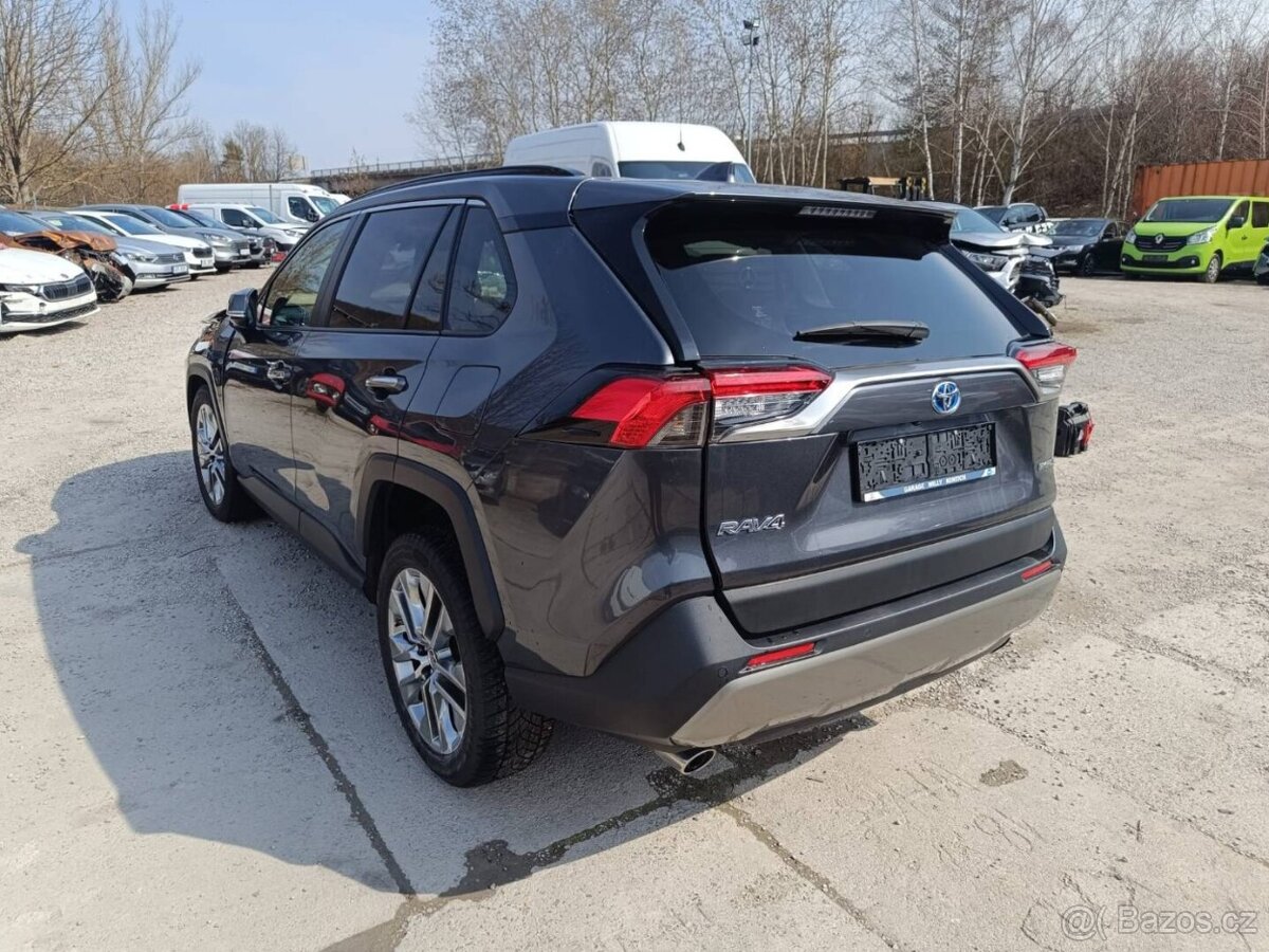 Toyota RAV 4 Hybrid - 5