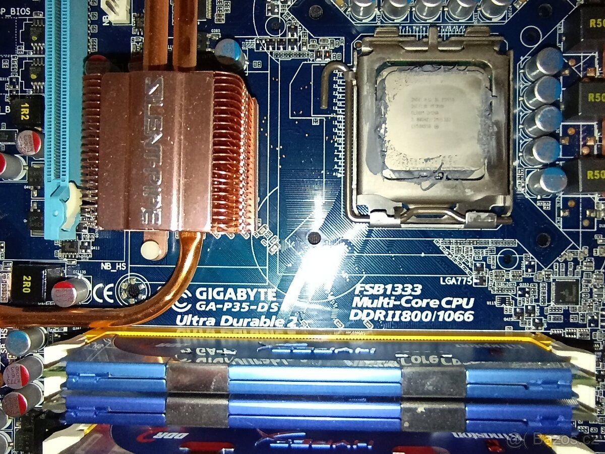 Zakladní deska Gigabyte GA-P35-DS4 +procesor a ram - 5