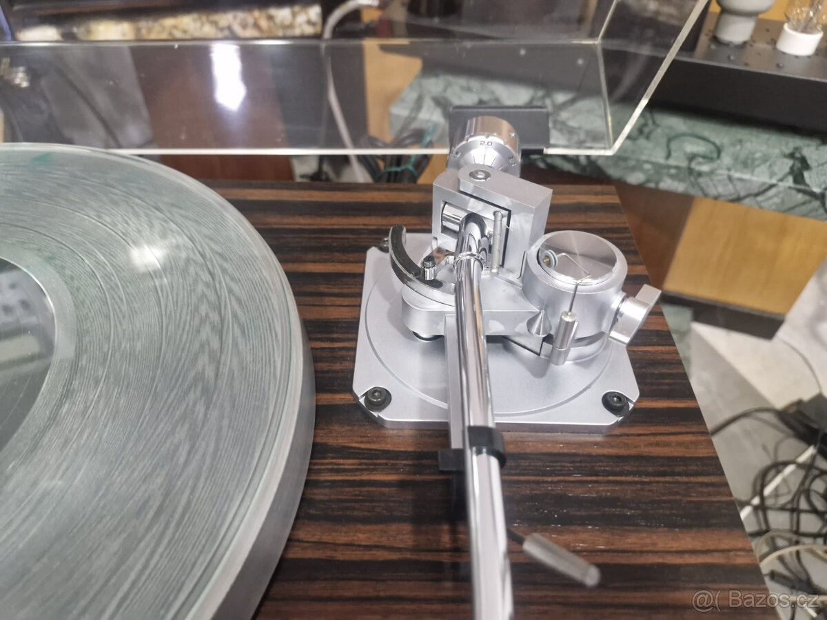 gramofon Yamaha Model YP-D 51 - 5