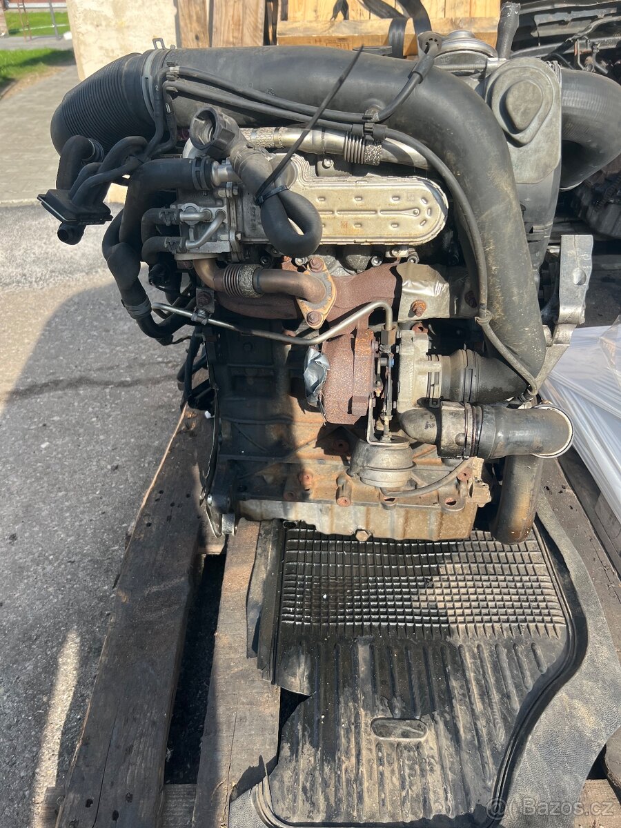 Prodám kompletní motor 1.9 tdi 77kw - 5