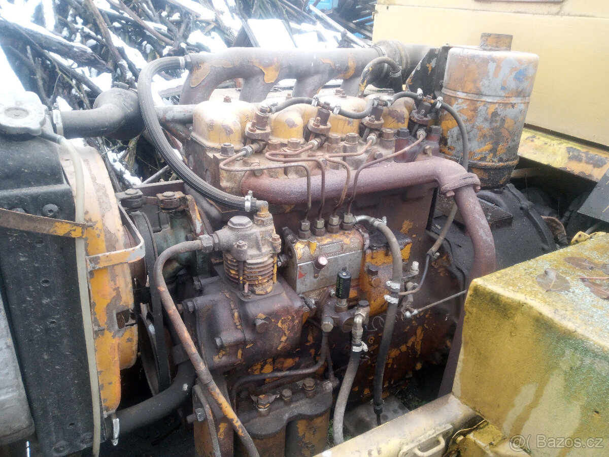 Nakladač HON UN053 - 5