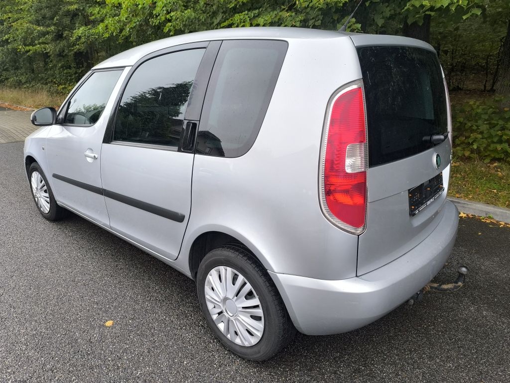 ŠKODA ROOMSTER 1,6TDi- STYLE - 5