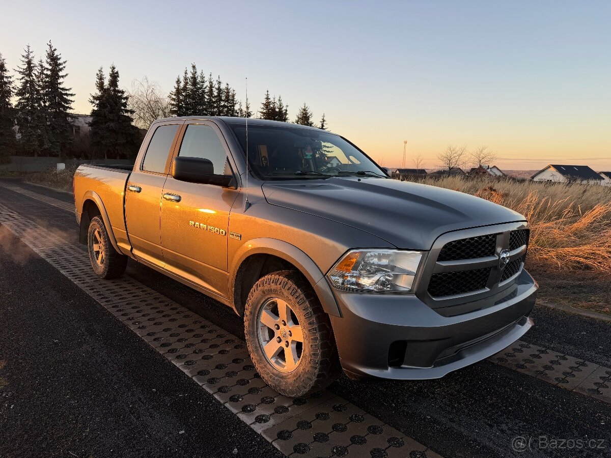 Dodge RAM 5.7 HEMI 4x4 2011r TOP CENA - 5