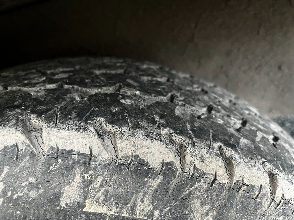 Barum Cargo 195/70R/15C - 5