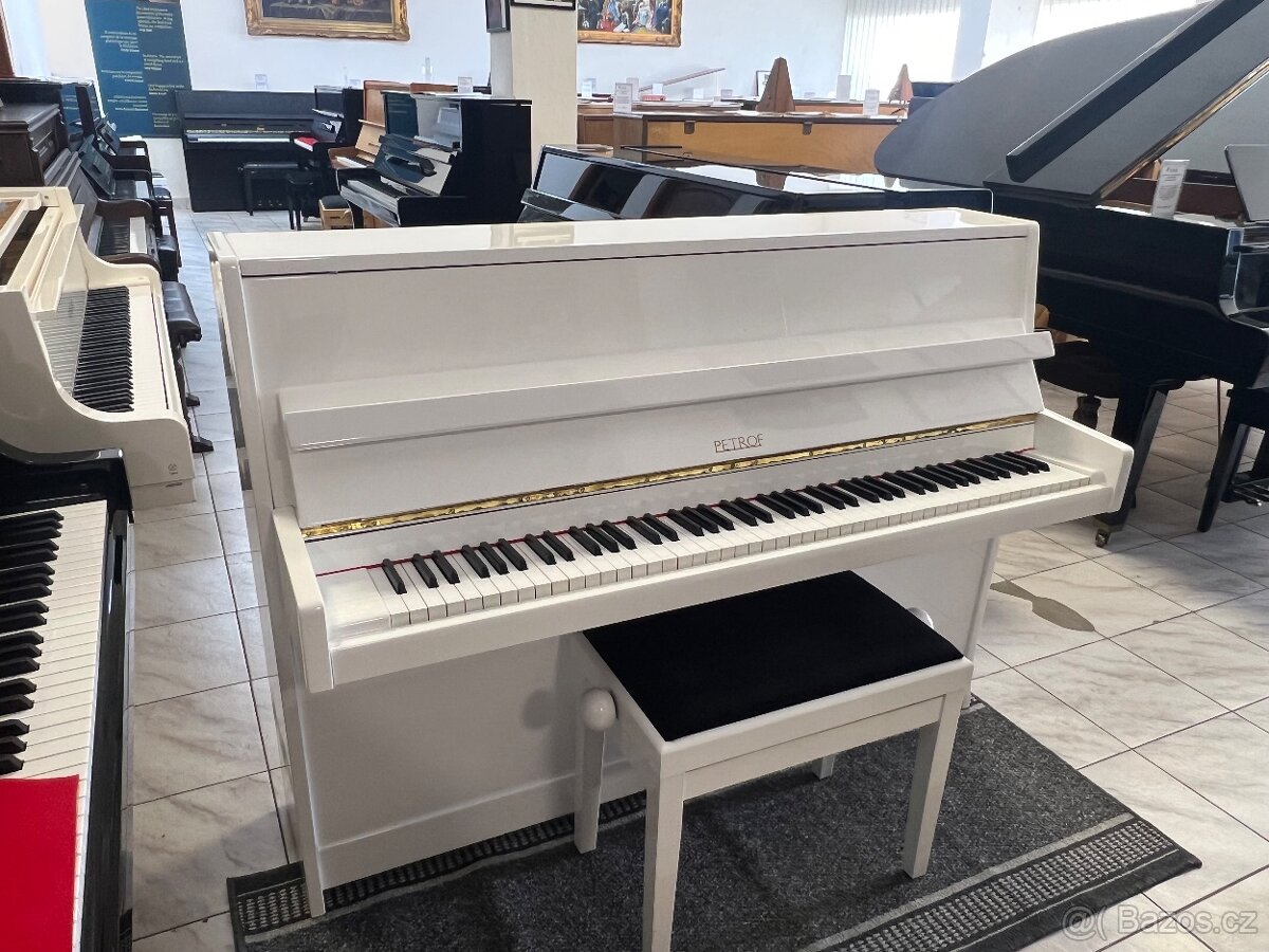 Bílé piano Petrof ve velmi dobrém stavu, PRODÁNO - 5