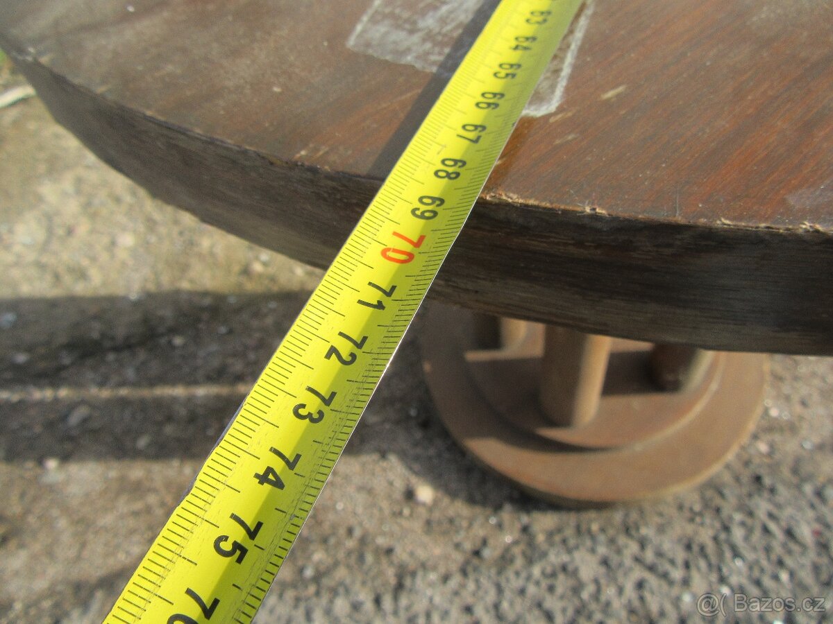 Nabízím zajimavý designový stolek Art-Deco. Dubová dyha. Pů - 5