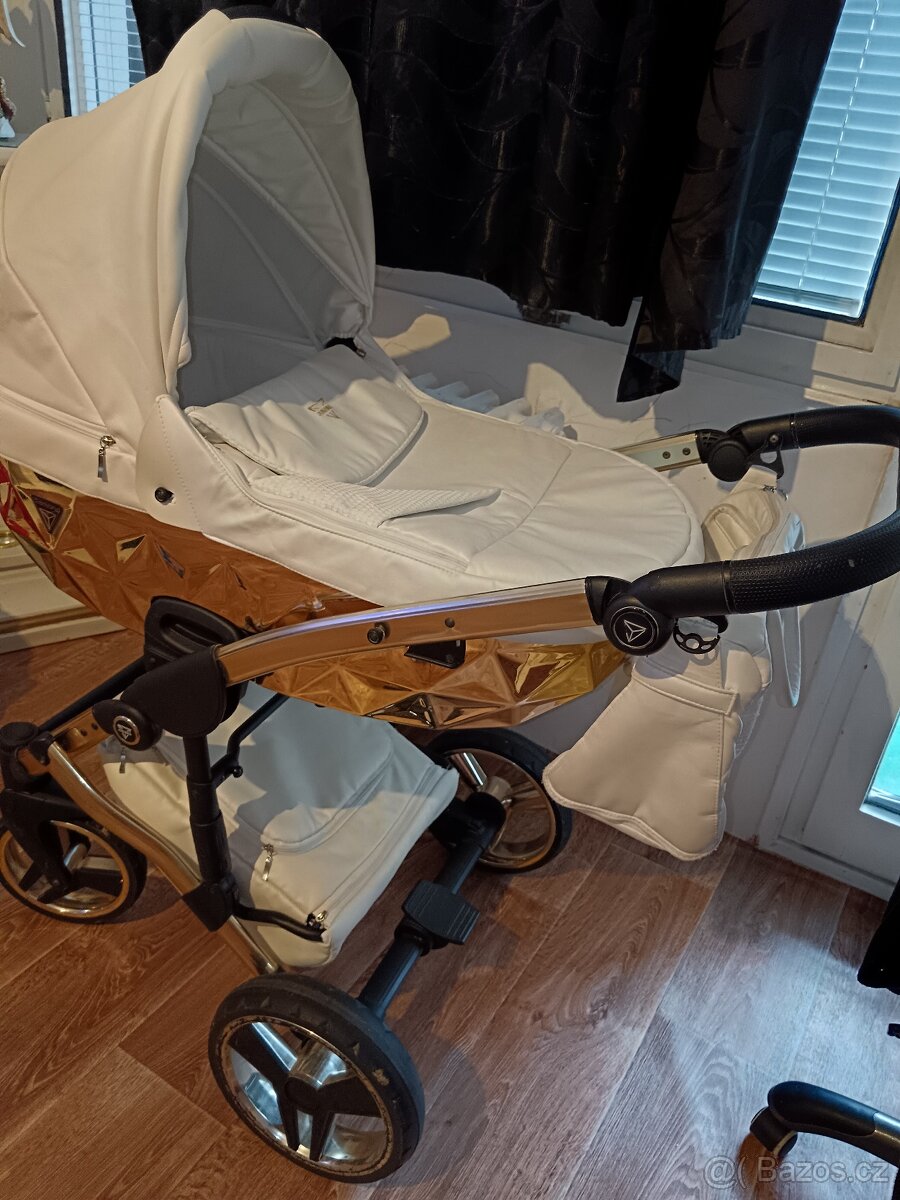 Kočárek Junama Diamonds - 5