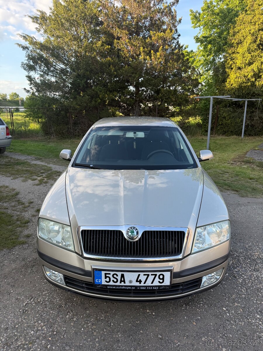 Škoda Octavia II 1.6 MPI (75 kW), r. 2006 - 5