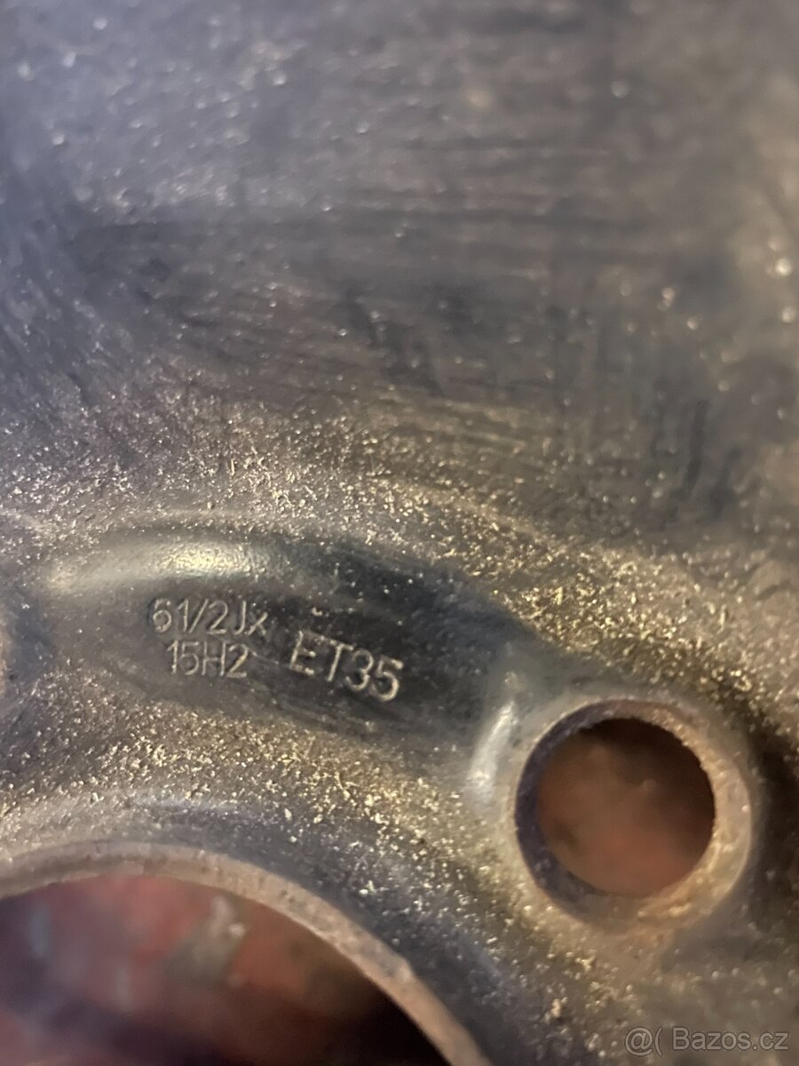 2x Ocelové disky 5x110 + Zimní Goodyear 195/65/15 - 5