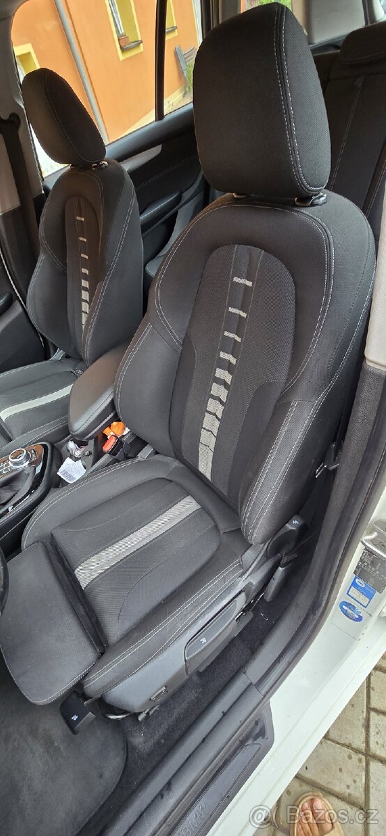 BMW 216D GRAN TOURER F46 - 5