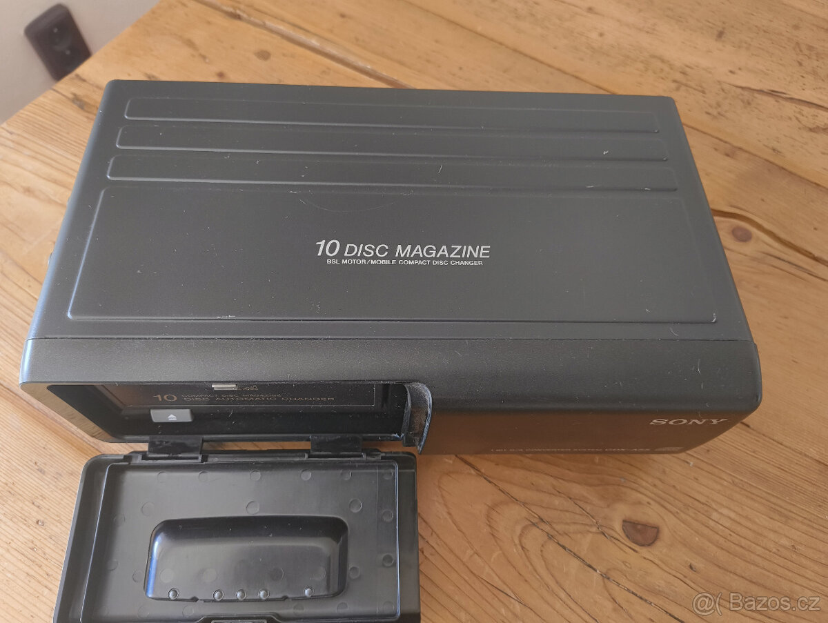 CD changer Sony CDX-A55 (pro 10 CD) - 5