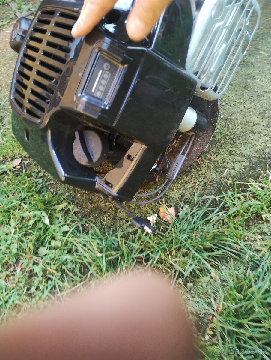 Motor do sekačky el.starter - 5