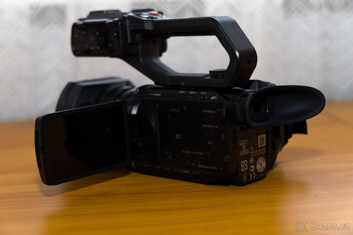 Panasonic HC-X2000 - 5