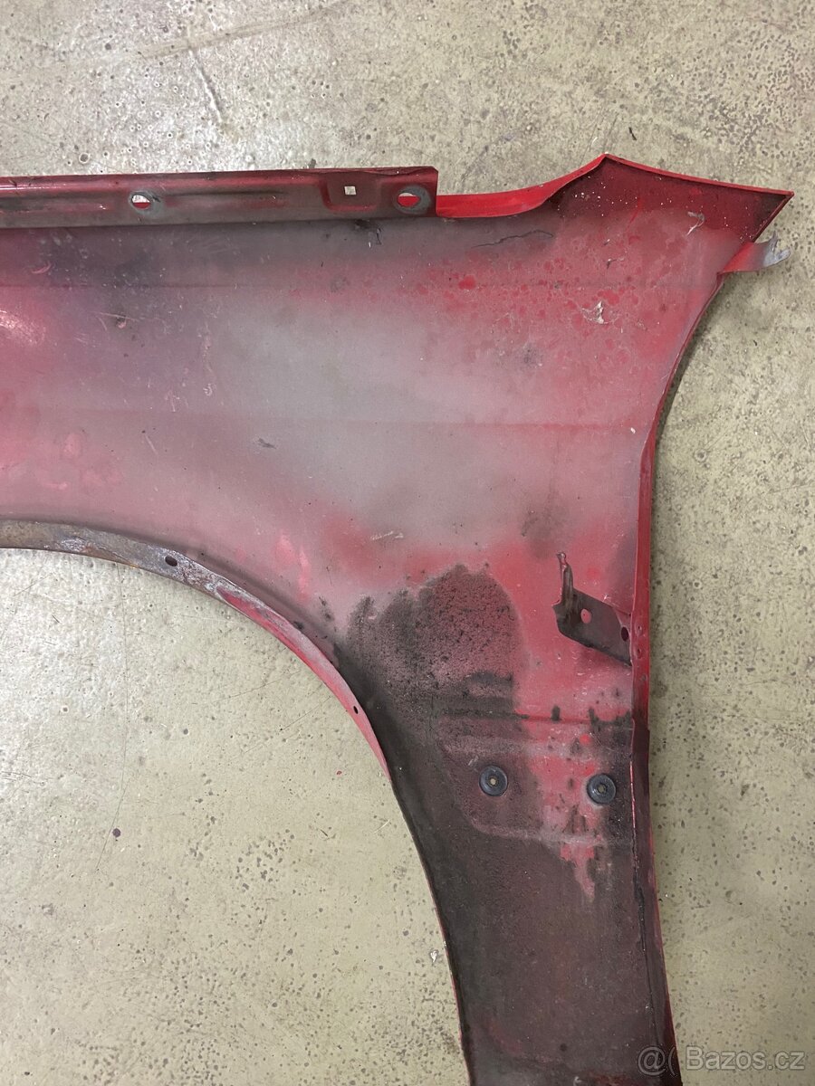 Pravý přední blatník Audi 80 b4 Coupe/cabrio Origo - 5