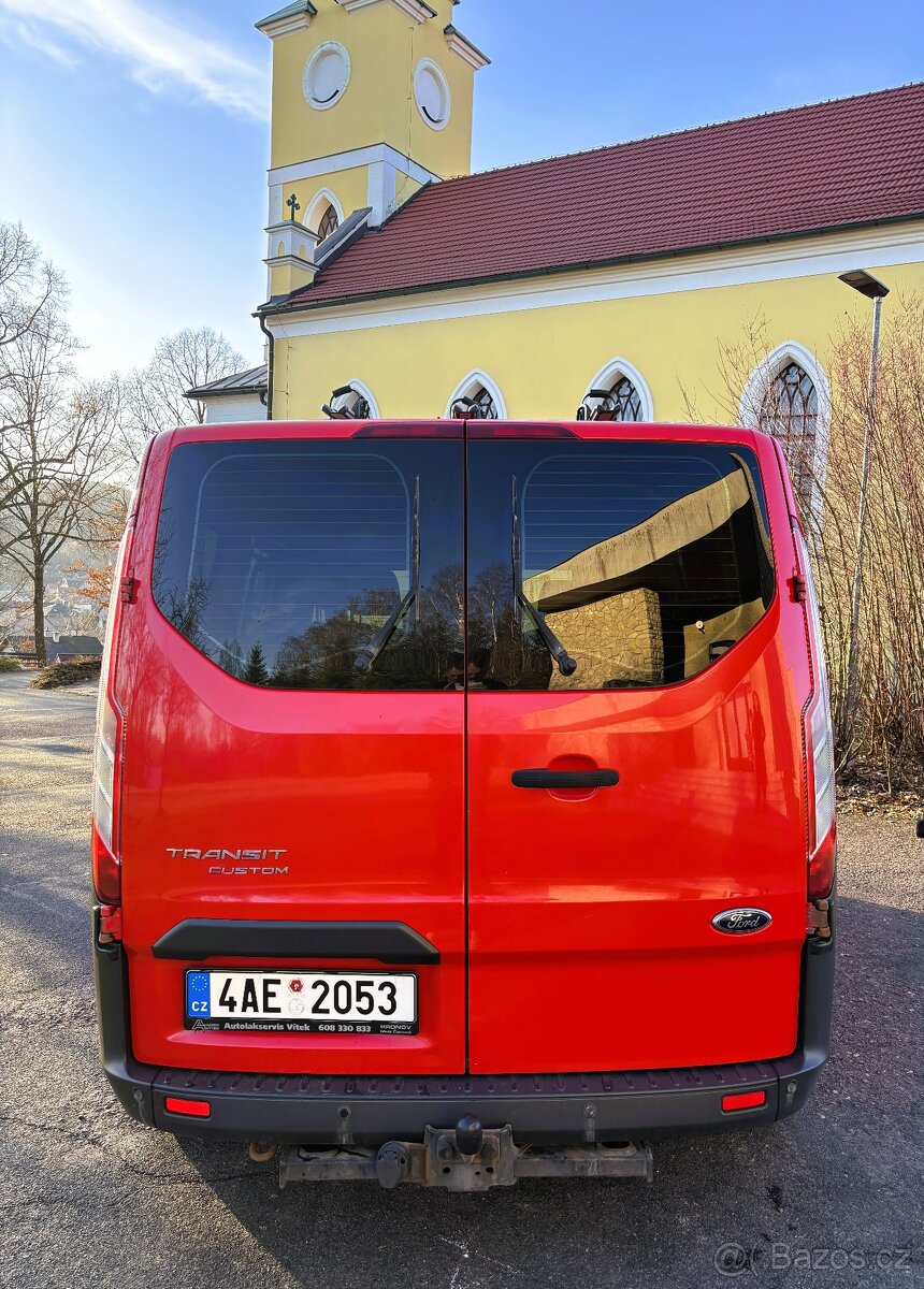 Ford Transit Custom, r.v. 2015, 8 míst k sezení. - 5