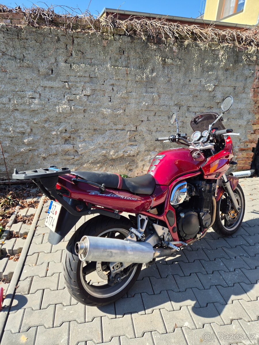 Suzuki bandit - 5