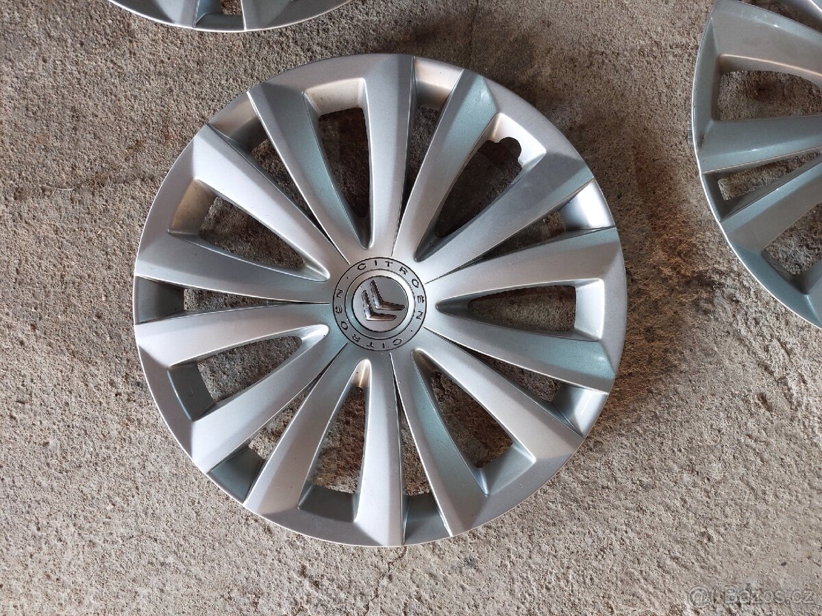 Prodám 4ks orig. poklic (kryty) kol Citroën" - 5