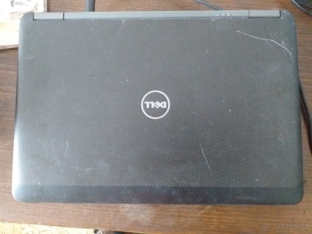 Dell Latitude E7240 - 5