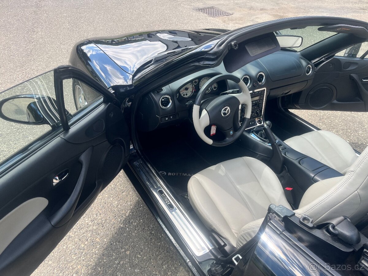 Mazda MX-5 TRILOGY Cabrio+Hardtop - 5
