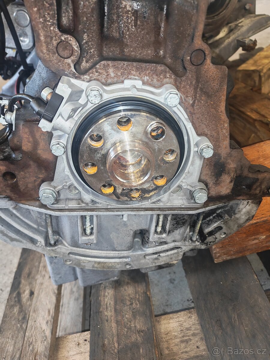BMW 530d motor - 5