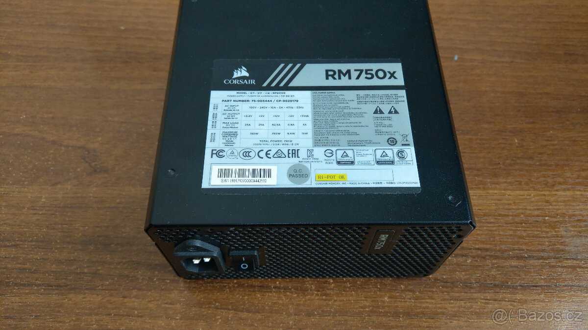 Corsair RM750x Gold 750W - 5