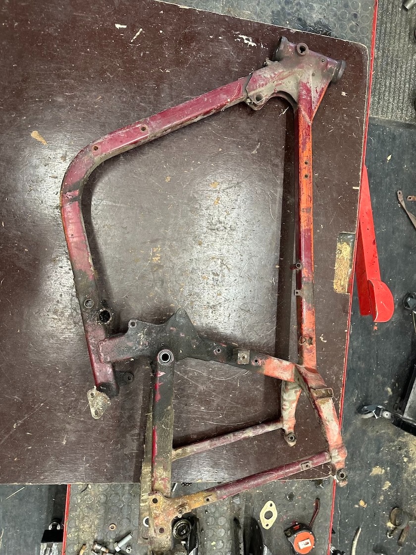 RÁM JAWA 250/353 350/354 kývačka OKO SAJDKA BEZ ČISLA - 5