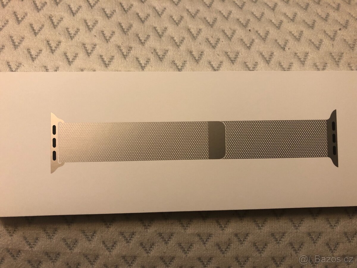Apple Watch řemínek milánský tah - 5