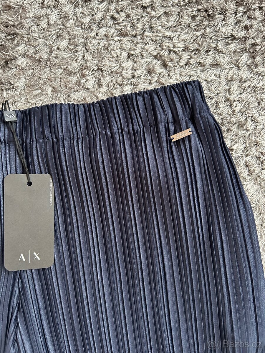 Armani kalhoty, nové Velikost M. - 5