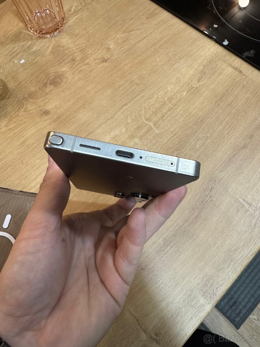Vyměním - Samsung S25 Ultra + Watch - 5