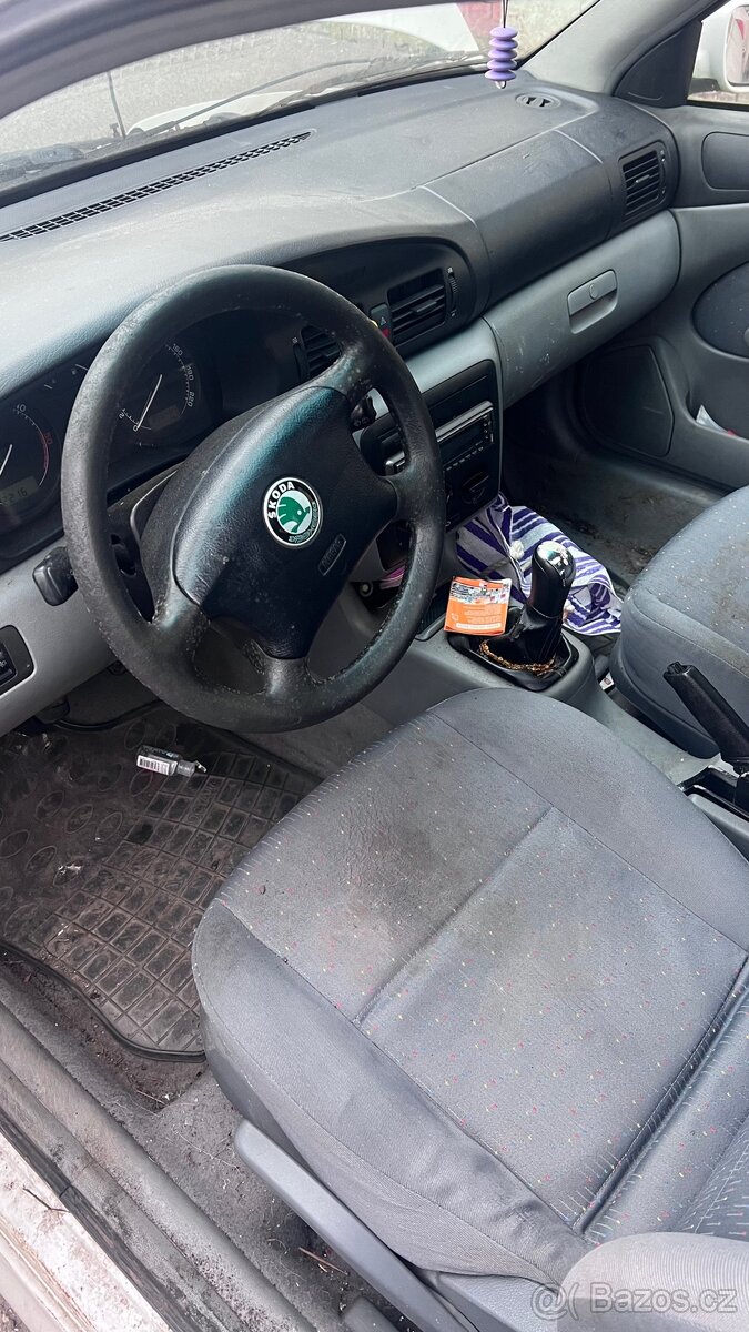 Škoda Octavia 1 1.9 tdi 66kw díly - 5