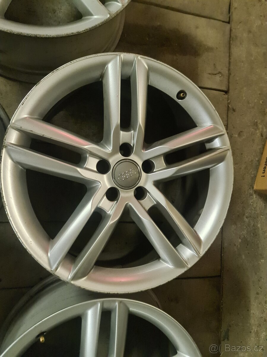 AUDI A8 4H original disky R19 - 5