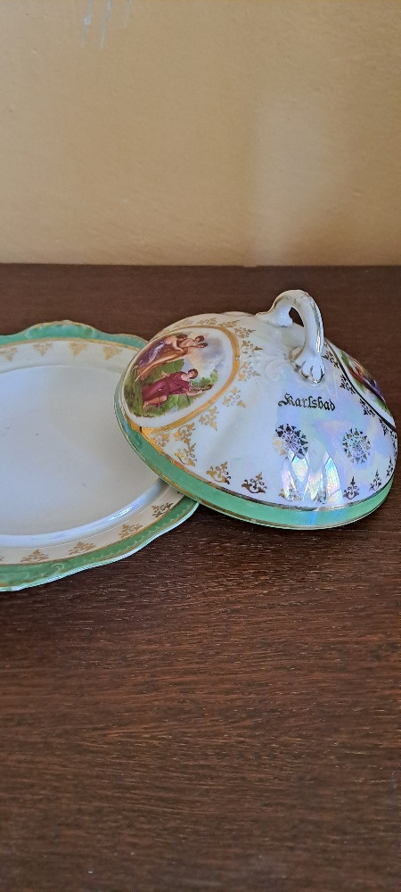 Zdobený talíř - 5