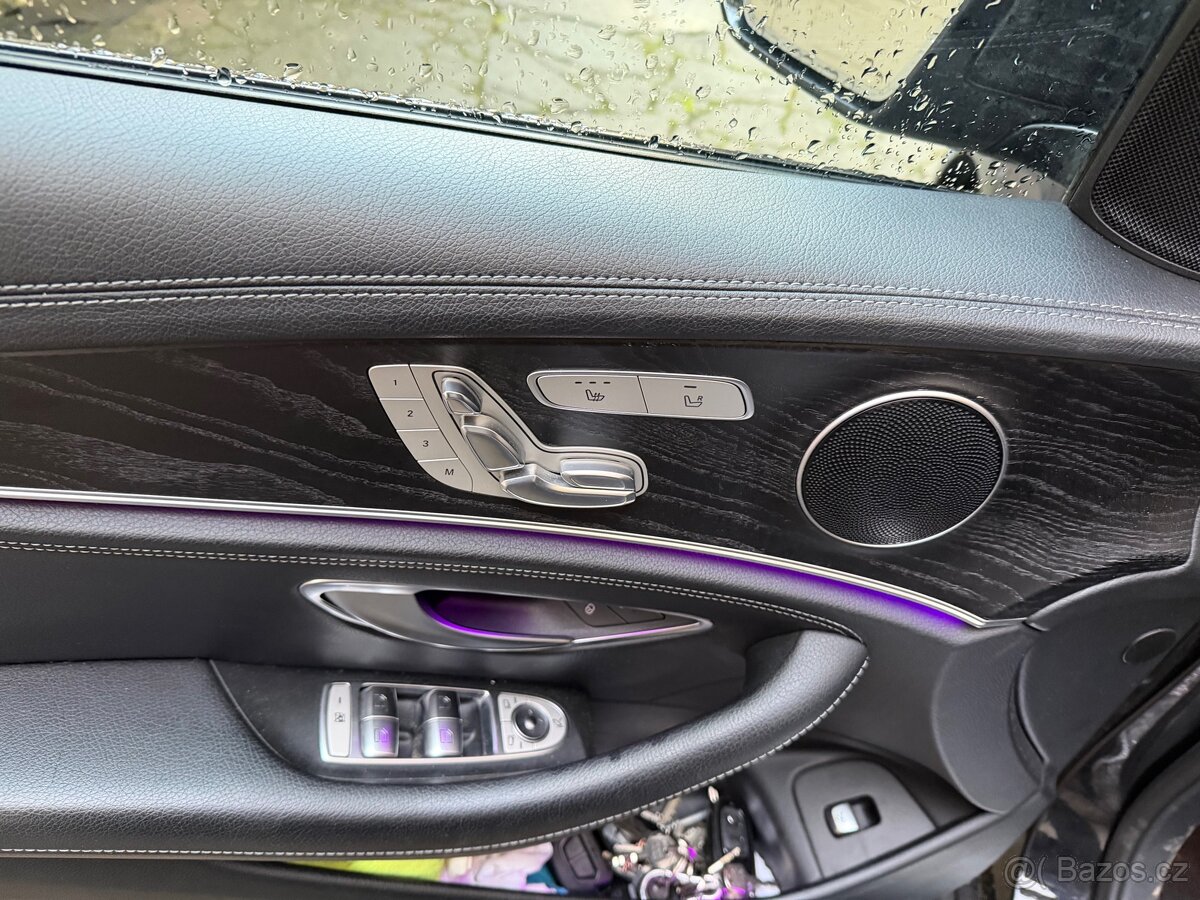Mercedes E 220d - 5