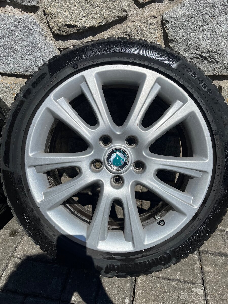 Originál kola octavia R17 - 5