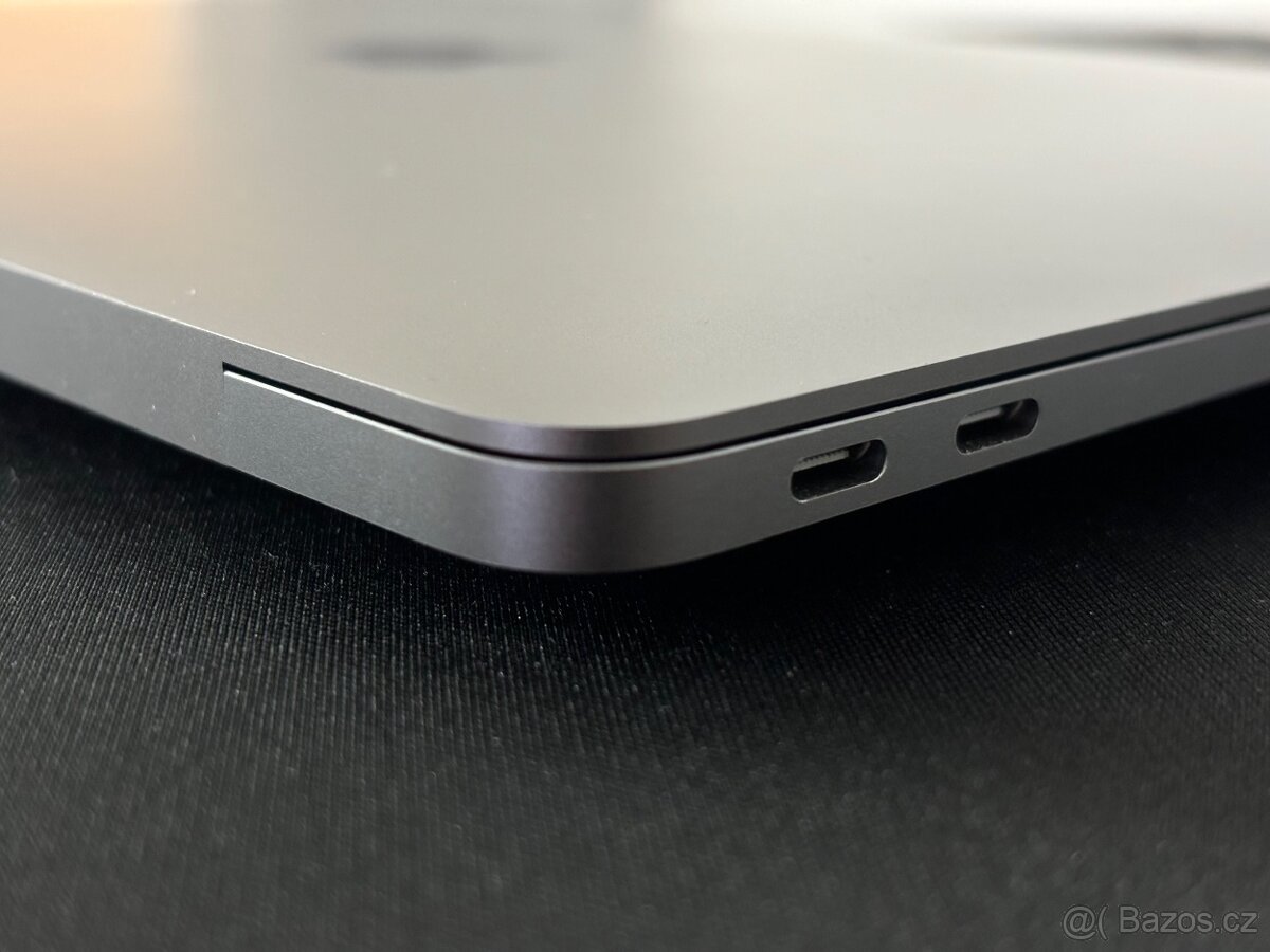 MacBook Air M1 – 8GB / 256GB, jako nový - 5