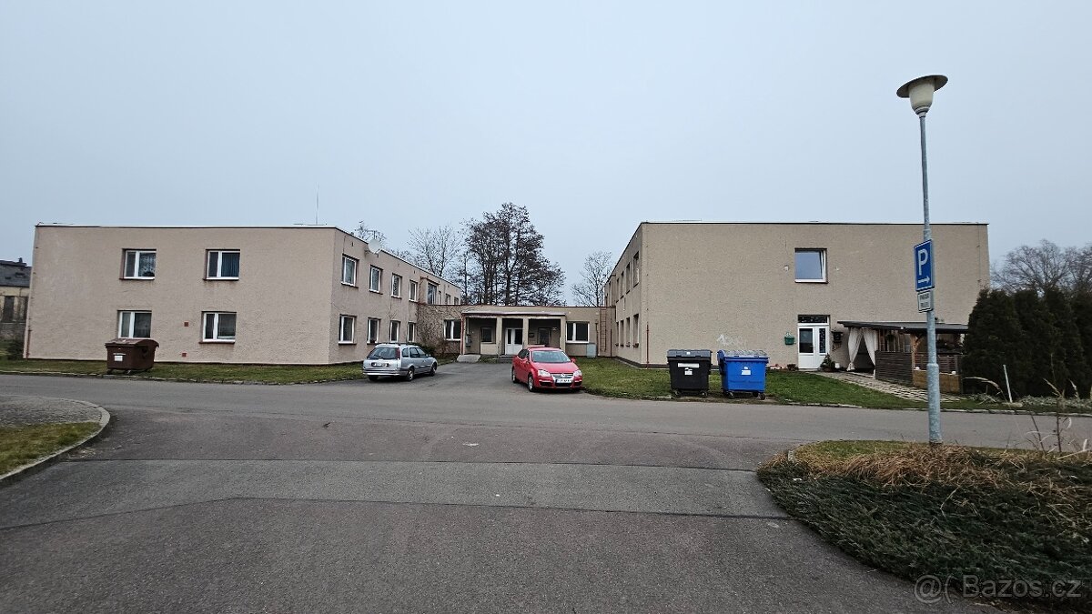 PRONÁJEM BYTU 2kk V UO - 5