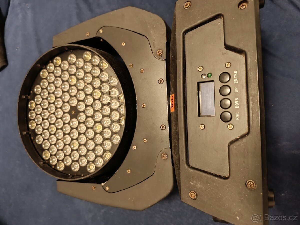 4ks Otočná LED hlava 108x3W - 5