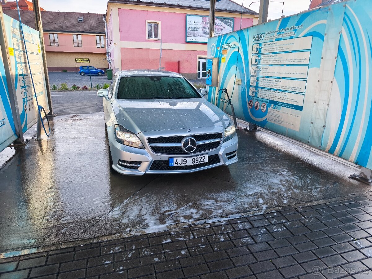 Mercedes 350 CLS - 5