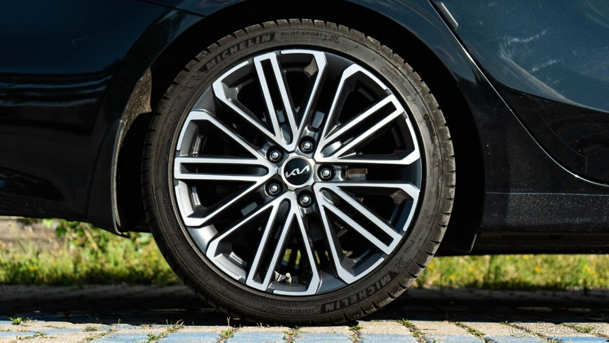 Kia Ceed SW 1.5 T-GDi GT-Line - 5