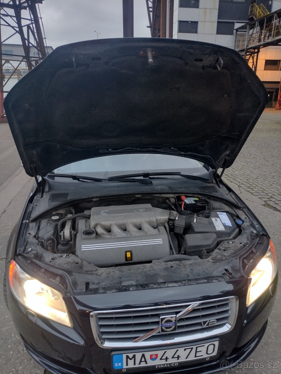 Volvo S80 V8 4.4i AWD (4x4) - 5