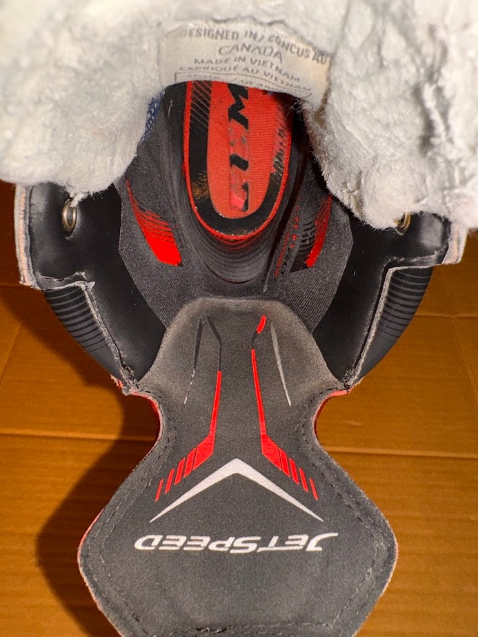 BRUSLE CCM JETSPEED FT1, vel. 37,5/4 D - 5