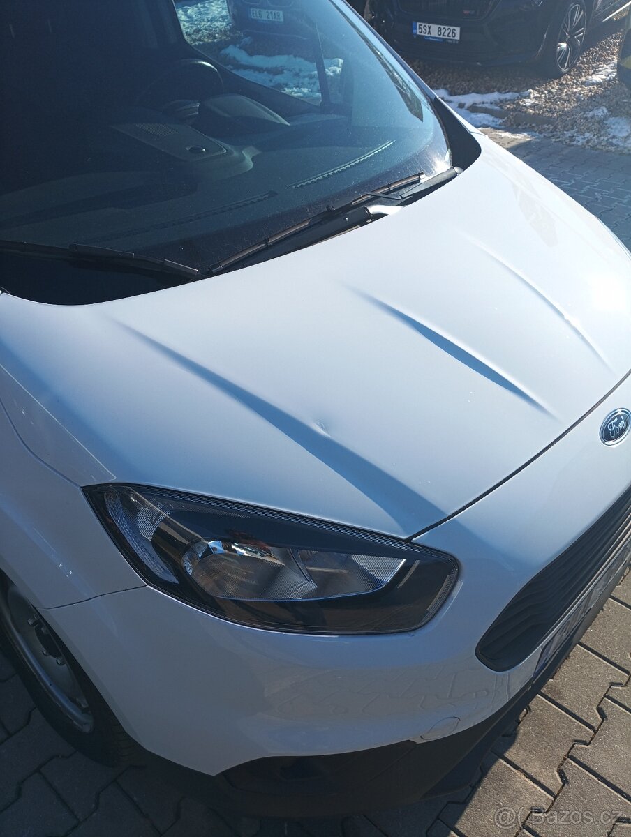 Ford courier - 5
