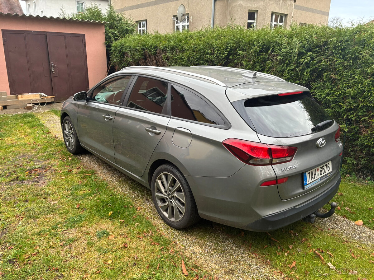 Hyundai i30 combi GO - 5