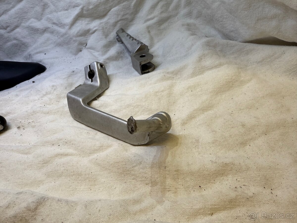 ND na yamahu mt-125 - 5